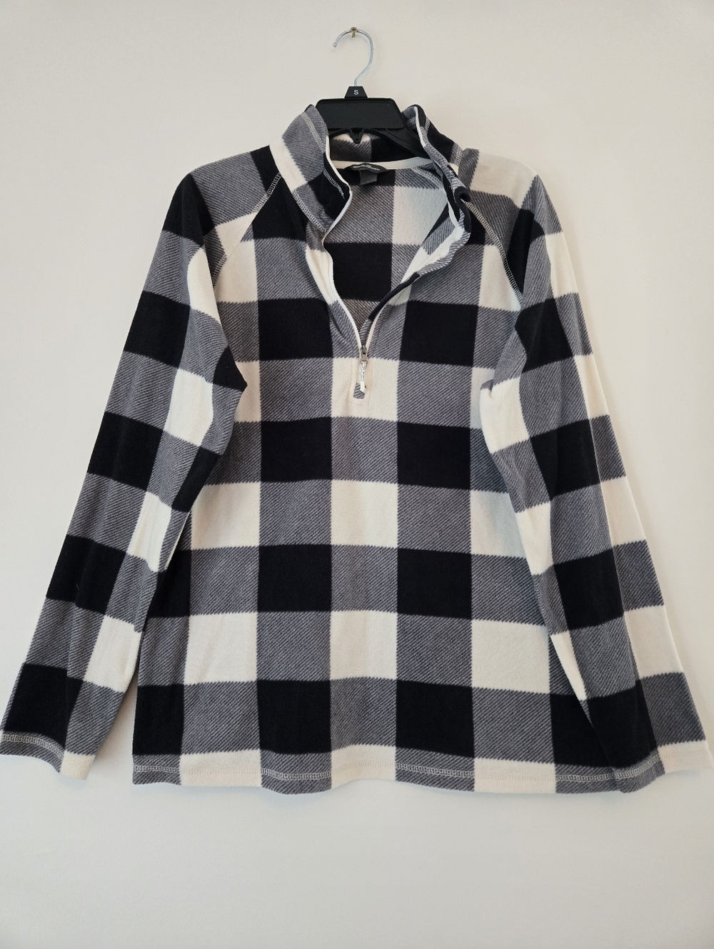 Womens Eddie Bauer Black And White Checkered Pullover Jacket